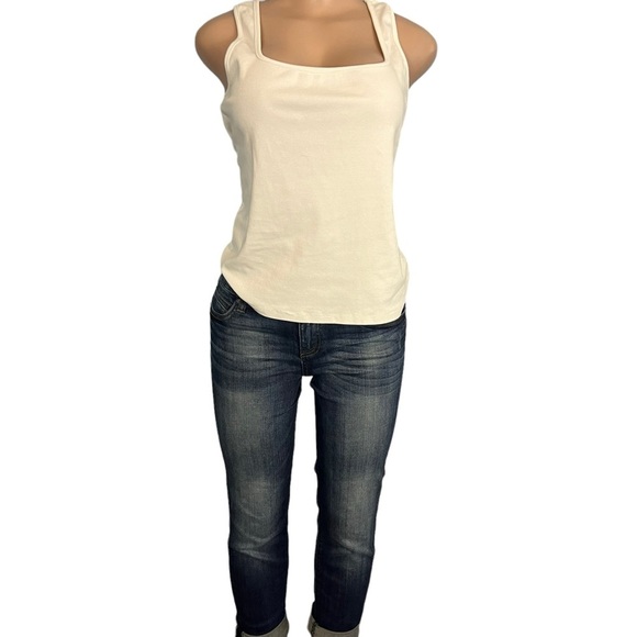 3/$30 🍂 Kut from the Kloth Catherine Roll-Up Cuff Boyfriend Jeans - Picture 3 of 12